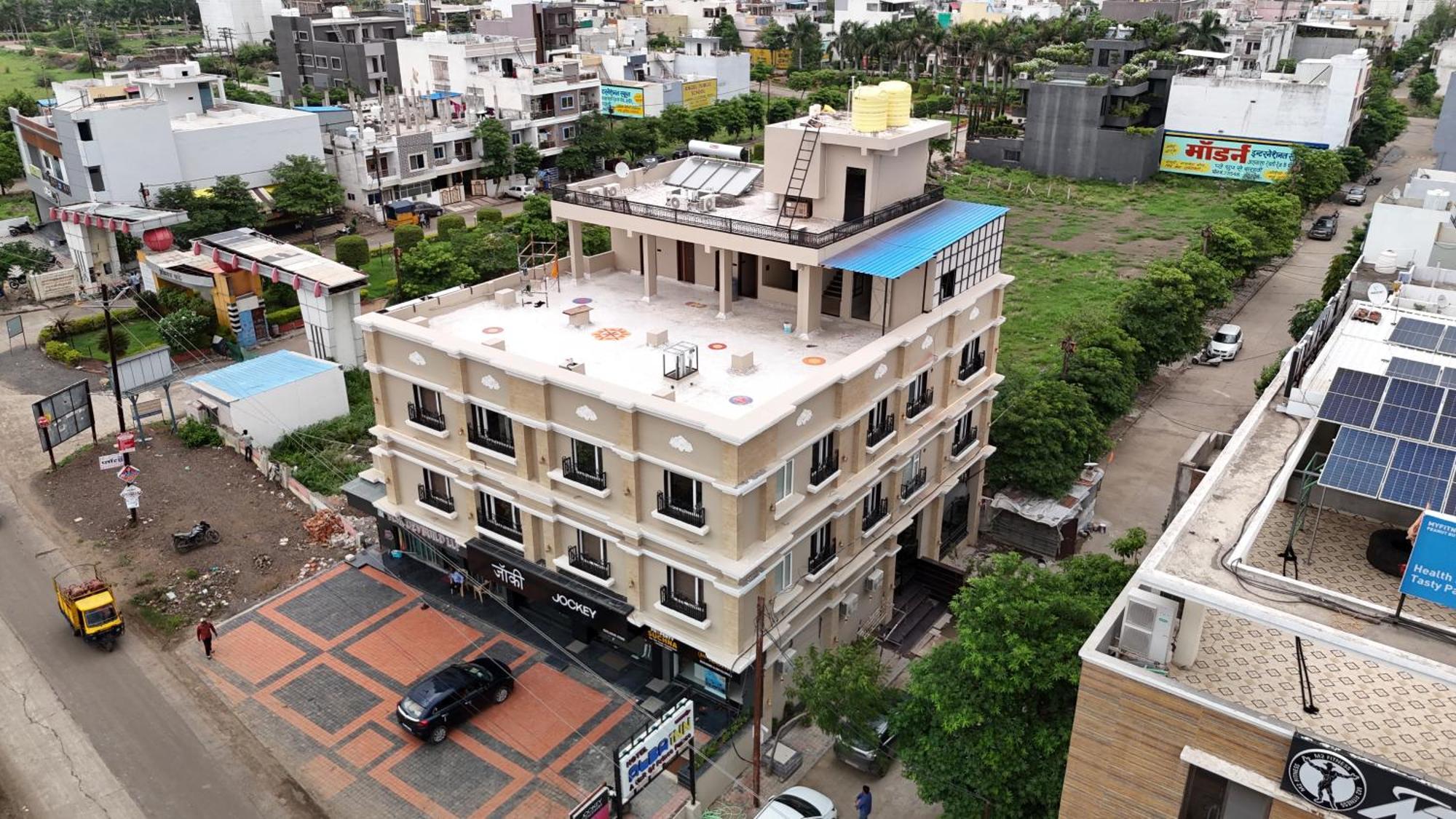 Hotel Alba Inn, インドール エクステリア 写真